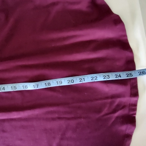 Magenta short sleeve t-shirt. Size 14. - Picture 6 of 9